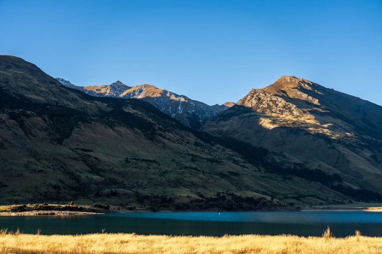 The Slow Side of Queenstown: Pinot Noir, Steamships, and Golden-Hour Walks